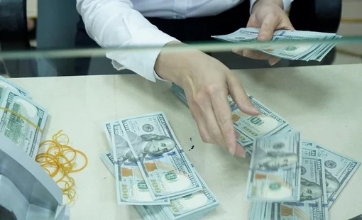 Tỷ giá USD/VND tiếp tục giao dịch ở mức cao