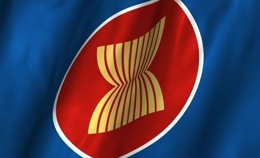 Có nên hình thành đồng tiền chung ASEAN?