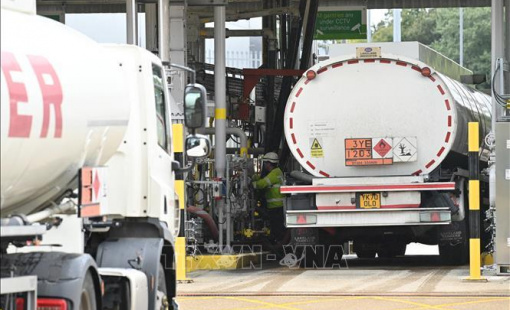 Các nhà lãnh đạo EU tìm kiếm mức trần giá khí đốt nhập khẩu "khả thi"