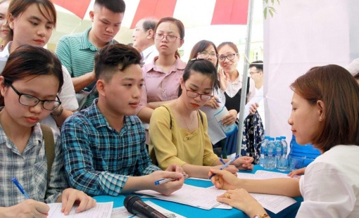 Nhu cầu tuyển dụng lao động dự báo "bùng nổ" vào cuối năm