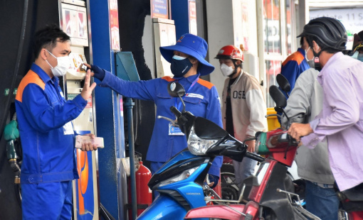 Giá xăng dầu tăng lần thứ ba liên tiếp