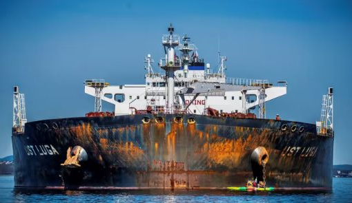 Quặng sắt, thép quá ảm đạm, các tàu chở hàng "quay xe" sang chở mặt hàng này để kiếm lời