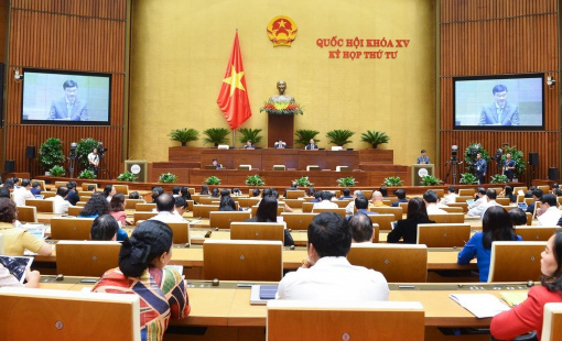 Quốc hội chốt mục tiêu tăng trưởng GDP 6,5% trong năm 2023