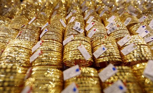 Thu hẹp mạnh khoảng cách giá vàng SJC và thế giới
