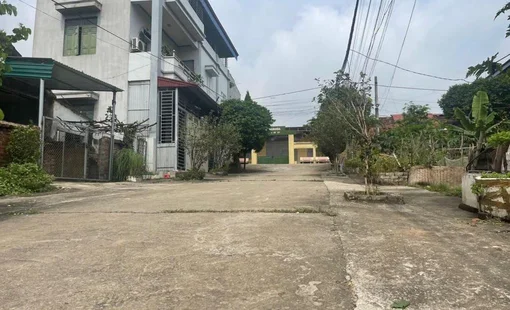 Chờ đất “ngộp” để xuống tiền