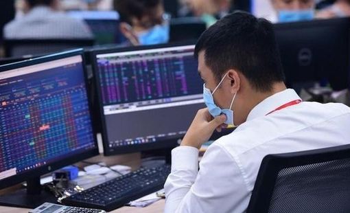 “TTCK thiếu chất xúc tác kéo tâm lý NĐT thoát khỏi trạng thái chán nản”