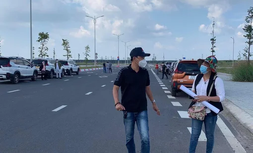 Thị trường đất nền lao dốc, môi giới chật vật tìm “cửa sáng”