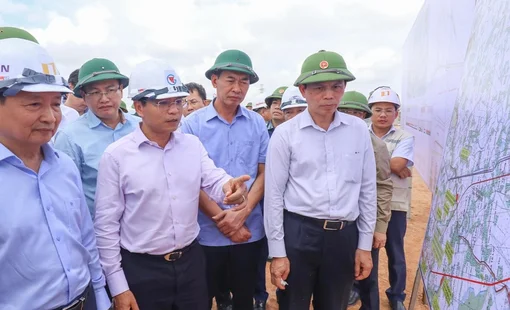 Bộ trưởng GTVT “trảm” nhà thầu Hoàng Long vì thi công chậm trễ