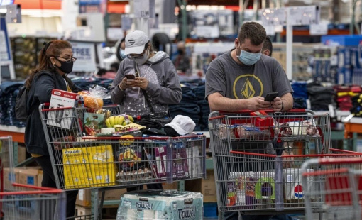 Loạt định chế tài chính lớn nhận định về khả năng kinh tế Mỹ suy thoái trong năm tới