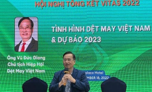 Bất chấp khó khăn, xuất khẩu dệt may hướng mục tiêu tham vọng cho năm tới