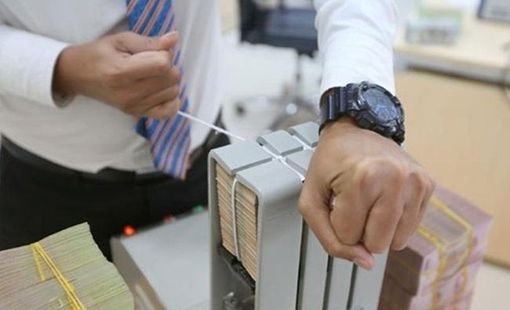 Một dữ liệu rơi đáy lịch sử góp phần lý giải khó khăn thanh khoản