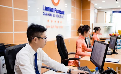 LienVietPostBank tiếp tục mua lại hơn 1.800 tỷ đồng trái phiếu trước hạn