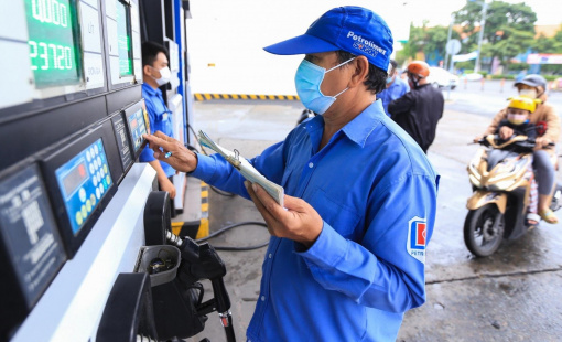 Sau 4 lần tăng liên tiếp, giá xăng có thể quay đầu giảm?