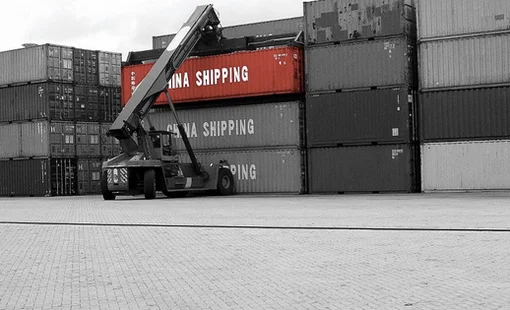 Doanh nghiệp xuất khẩu cần làm gì trước bài toán sụt giảm đơn hàng và rủi ro thanh toán?