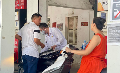 Tiếp tục các giải pháp để ổn định thị trường xăng dầu cuối năm