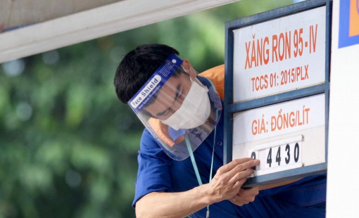 "Bêu tên" 10 doanh nghiệp đầu mối không gửi thông tin về chi phí nhập xăng dầu