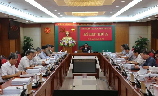 Xem xét kỷ luật Chủ tịch HĐTV và Tổng giám đốc Tổng công ty Công nghiệp Tàu thủy