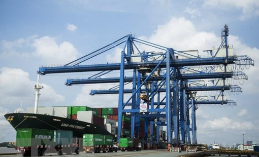 Phát triển cảng biển TP. HCM ngang tầm khu vực và thế giới