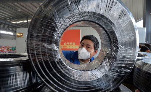 Xuất khẩu của Trung Quốc bất ngờ giảm