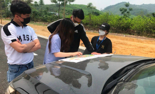 Doanh nghiệp bất động sản “kiệt sức” vay lãi cao để duy trì, mạnh tay cắt giảm nhân sự