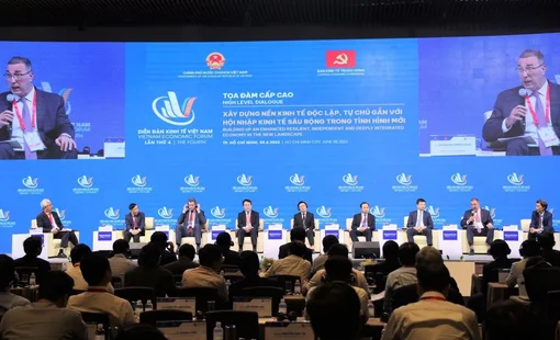 Diễn đàn Kinh tế Việt Nam 2023: Ổn định kinh tế vĩ mô, vững vàng vượt qua thách thức