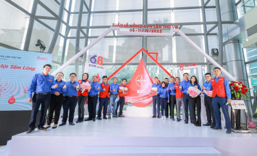 Hơn 9.000 đơn vị máu được hiến tại Tuần lễ hồng EVN