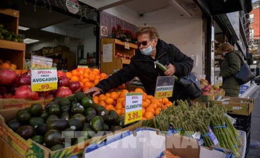 Doanh thu bán lẻ giảm mạnh hơn dự kiến