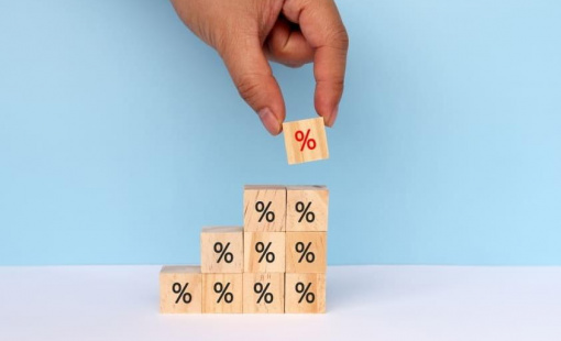 Các ngân hàng đang vay lẫn nhau lãi suất tới gần 11%