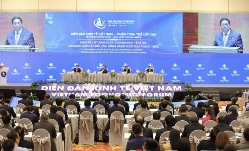 Việt Nam trước thách thức gay gắt về ổn định kinh tế vĩ mô