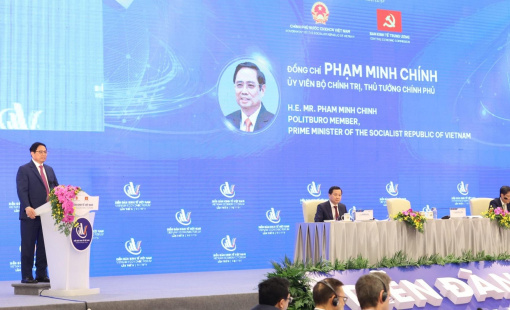 Thủ tướng: "Đã có bệnh thì phải chữa, trong điều kiện khó khăn nên càng khó khăn"