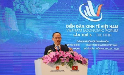 Việc “thổi giá” cổ phiếu khiến nhà đầu tư dễ “hưng phấn quá mức” đến “bi quan quá đà”