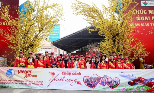 Vietjet có hai chuyến bay miễn phí đưa công nhân về quê ăn Tết