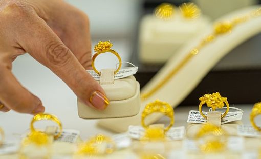 CNBC: Giá vàng có thể lên đến 4.000USD/ounce trong năm 2023