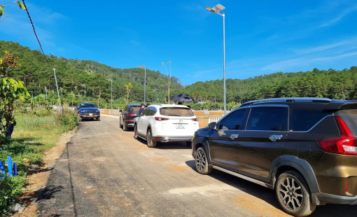 Chờ đợi “bắt đáy” bất động sản có thể đánh mất cơ hội?