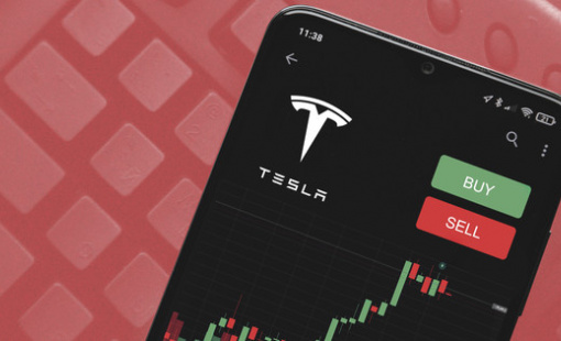 Lượng tiền bị "thổi bay" của Tesla còn lớn hơn vốn hóa toàn bộ ngành công nghiệp ô tô cộng lại