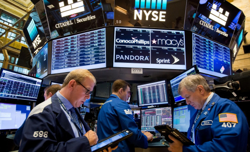 Chứng khoán Mỹ giảm điểm khi xu thế bán mạnh trở lại