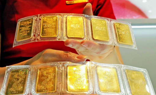 Giá vàng đảo chiều đi lên phiên cuối tuần