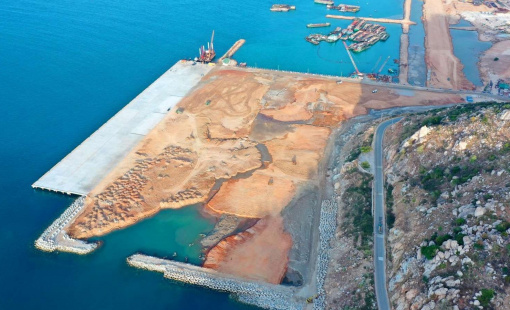 Hơn 900 tỷ đồng đầu tư đường nối cảng biển Cà Ná với cao tốc Bắc - Nam