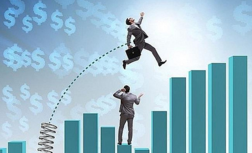 Nới room tín dụng thêm 1,5-2%, nhóm cổ phiếu nào sẽ hưởng lợi nhất?