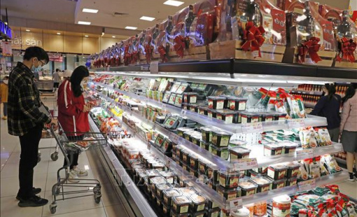 Hoạt động thương mại, dịch vụ tiêu dùng sôi động những tháng cuối năm