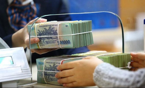 Nới room tín dụng: Không bơm vốn để "nuôi bệnh"