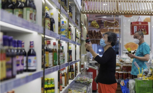 Tại sao lạm phát tại Trung Quốc thấp hơn nhiều so với Mỹ và châu Âu?