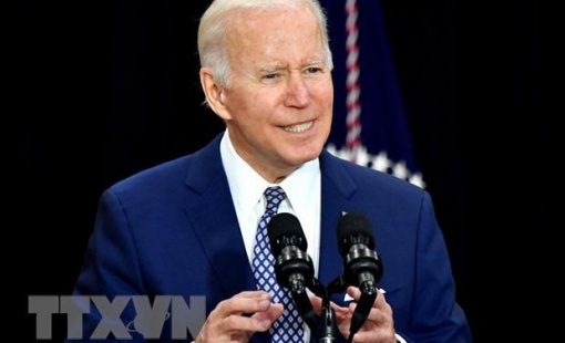 Mỹ nâng thuế nhập khẩu với một số hàng hóa Nga lên 35%