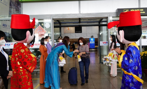 Nỗi niềm hướng dẫn viên du lịch