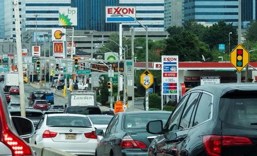 Chuyên gia Mỹ chỉ ra điều duy nhất có thể khiến giá xăng giảm