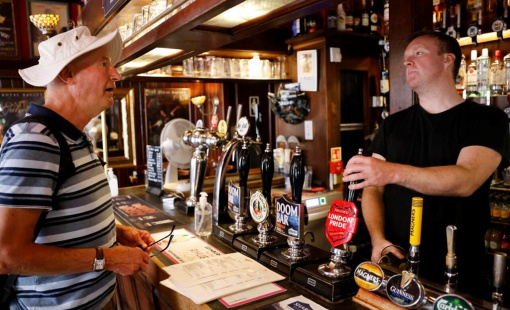 Giá năng lượng tăng có thể buộc các quán rượu ở Anh phải đóng cửa