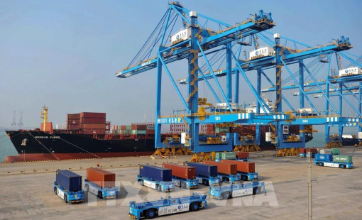 Các chuyên gia kinh tế nhận định về khả năng kinh tế Trung Quốc sẽ vượt Mỹ