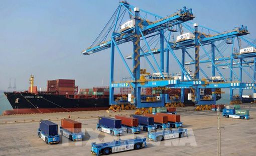 Các chuyên gia kinh tế nhận định về khả năng kinh tế Trung Quốc sẽ vượt Mỹ