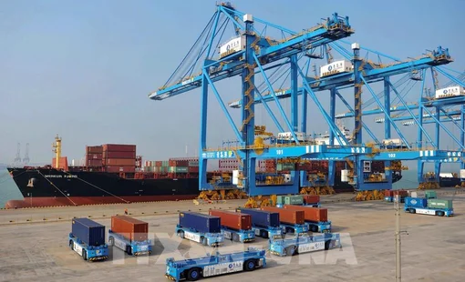 Các chuyên gia kinh tế nhận định về khả năng kinh tế Trung Quốc sẽ vượt Mỹ