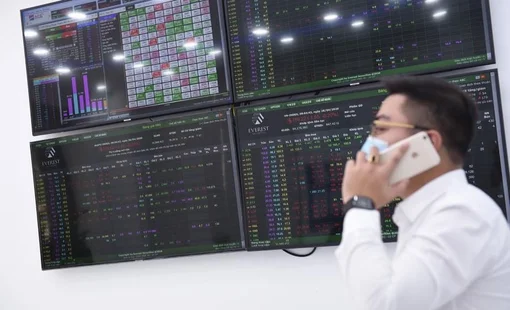 Hủy niêm yết cổ phiếu : “Lọc sạn” thị trường